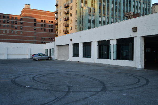 JPS 273691 - 9th Street + Hill Street