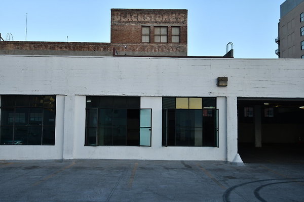 JPS 273675 - 9th Street + Hill Street