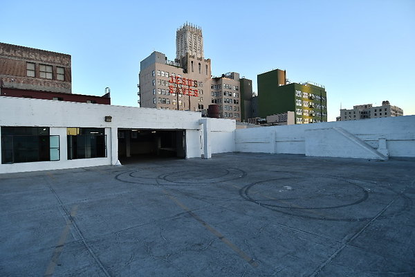 JPS 273669 - 9th Street + Hill Street